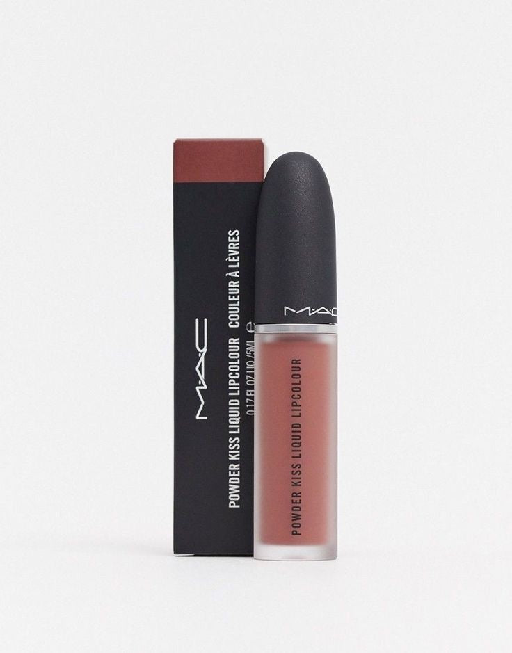 “OVER THE TAUPE” labial líquido MAC powder kiss liquid lipcolor
